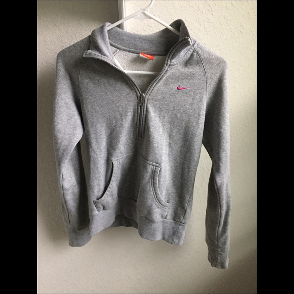Nike half zip pullover